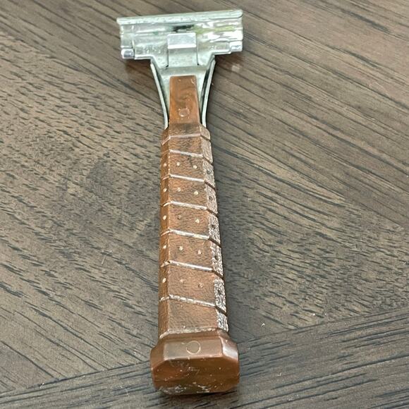 Vintage Schick Grip Razor Tennis Racket Wrapped Handle Brown Single Edge Safety - Picture 8 of 15